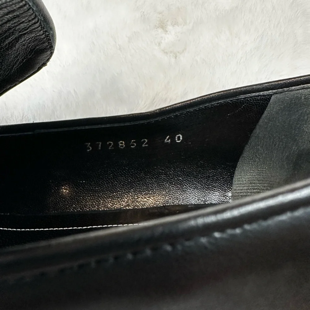 Balenciaga women’s Elegant Black loafers - Picture 8 of 8